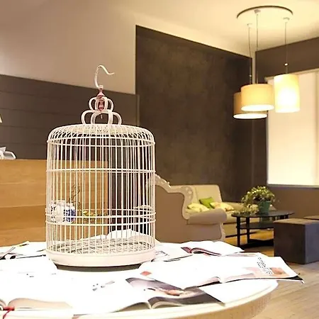 فندق Helios 4*